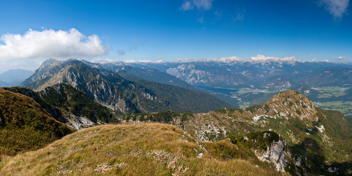 Črna Prst - Hiking Mountaineering - Slotrips.si