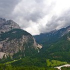 Špik - Pogled na dolino Velike Pišnice in prelaz Vršič v ozadju